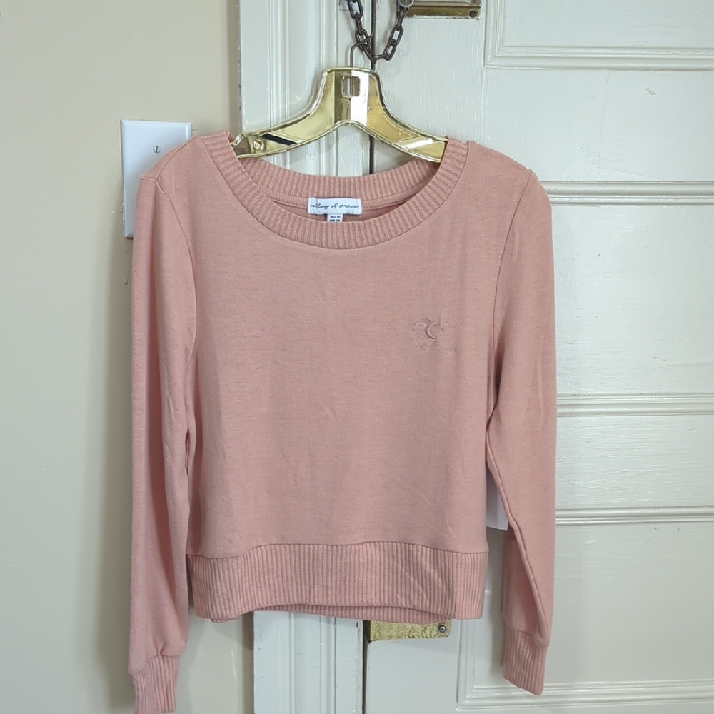 Valley Of Dreamers Juniors Light Weight Sweatshirt NWT